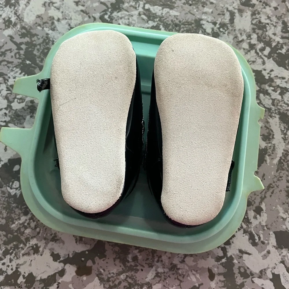1960’s Tiny-T Vintage Baby Shoes